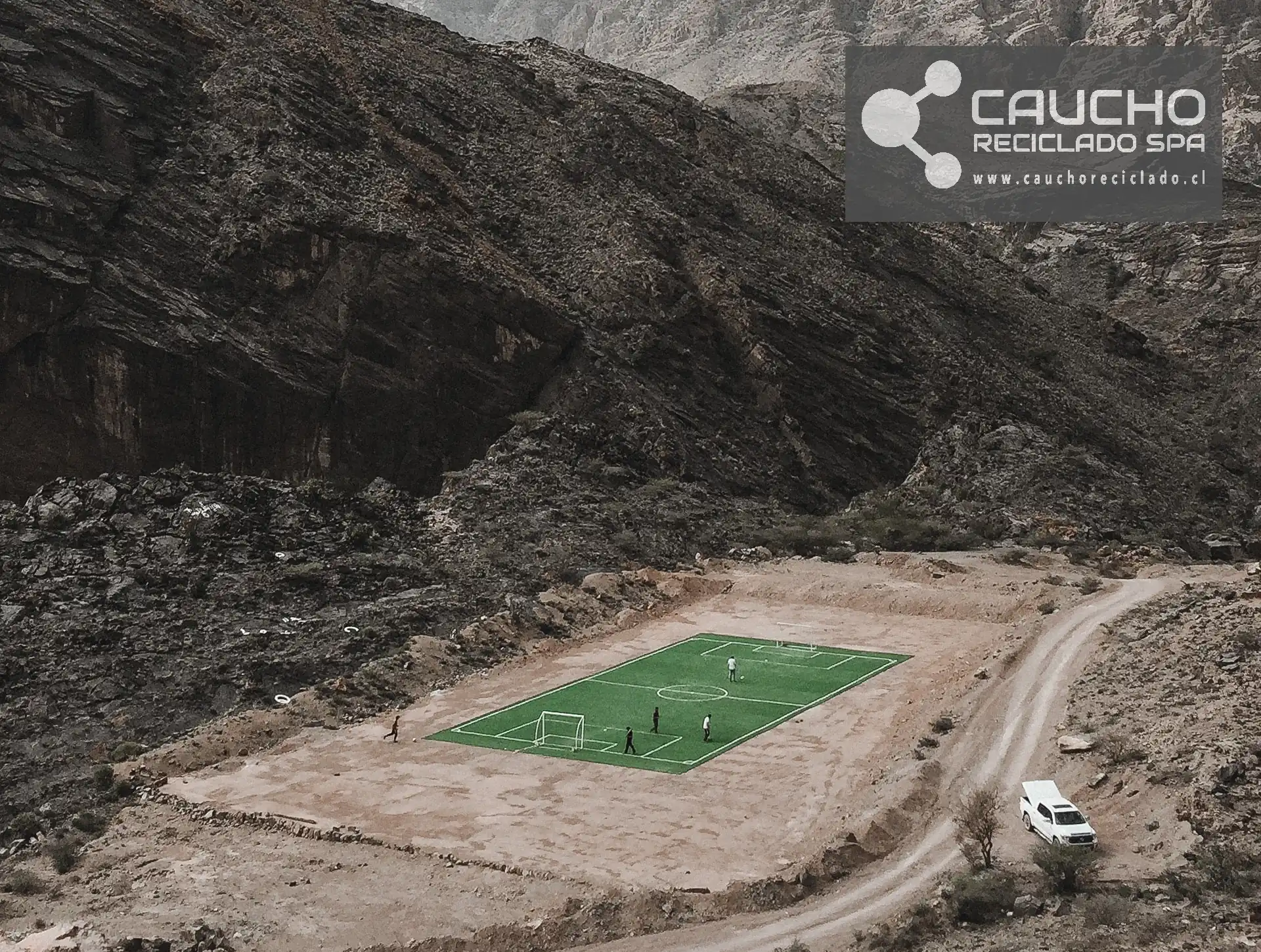Caucho para Pasto Sintético: Transformando Neumáticos en Soluciones Ecológicas