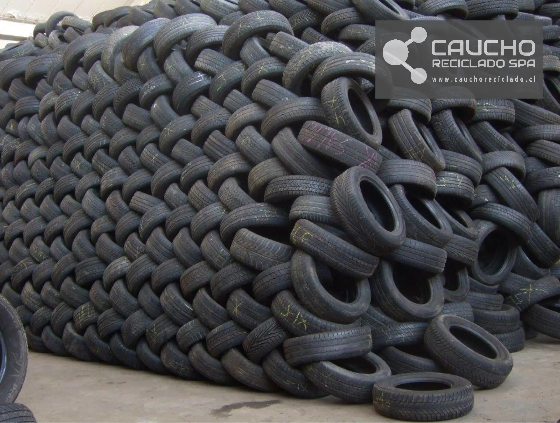 Elasticidad del Caucho Granulado de NFU: Propiedades y Aplicaciones