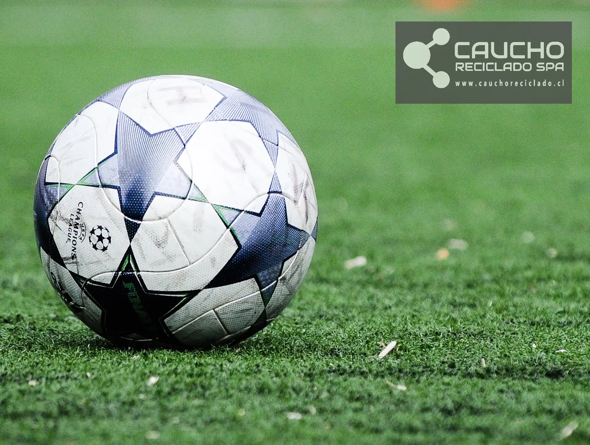 Caucho Molido para Canchas de Césped Sintético: Guía Completa 2024