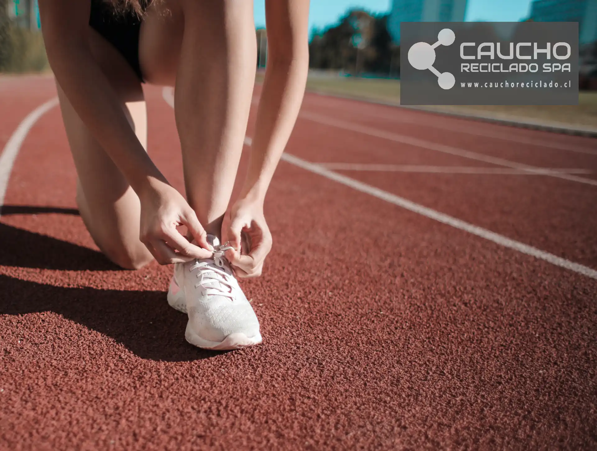 Caucho Granulado para Campos Deportivos: Beneficios y Aplicaciones