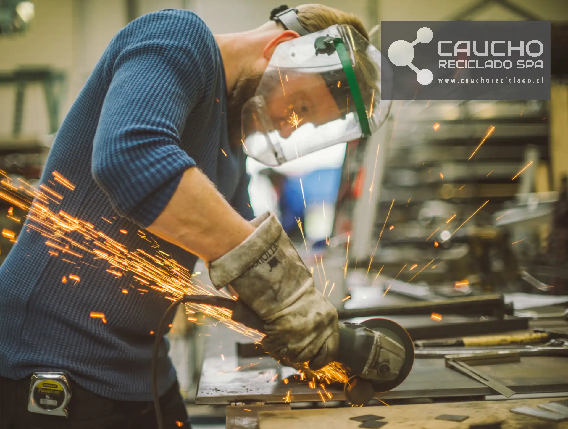 Caucho Granulado: Revolución en Seguridad Industrial y Protección Laboral